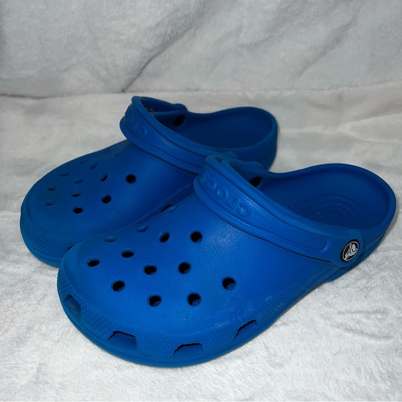 CROCS Shoes Crocs Boys Size 4 Poshmark